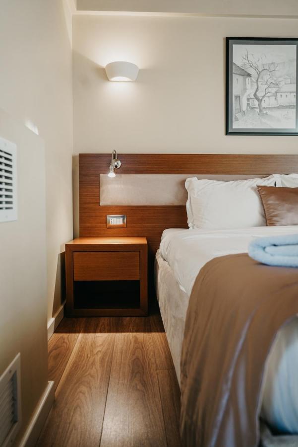 Center Hotel Gjirokastër Eksteriør bilde