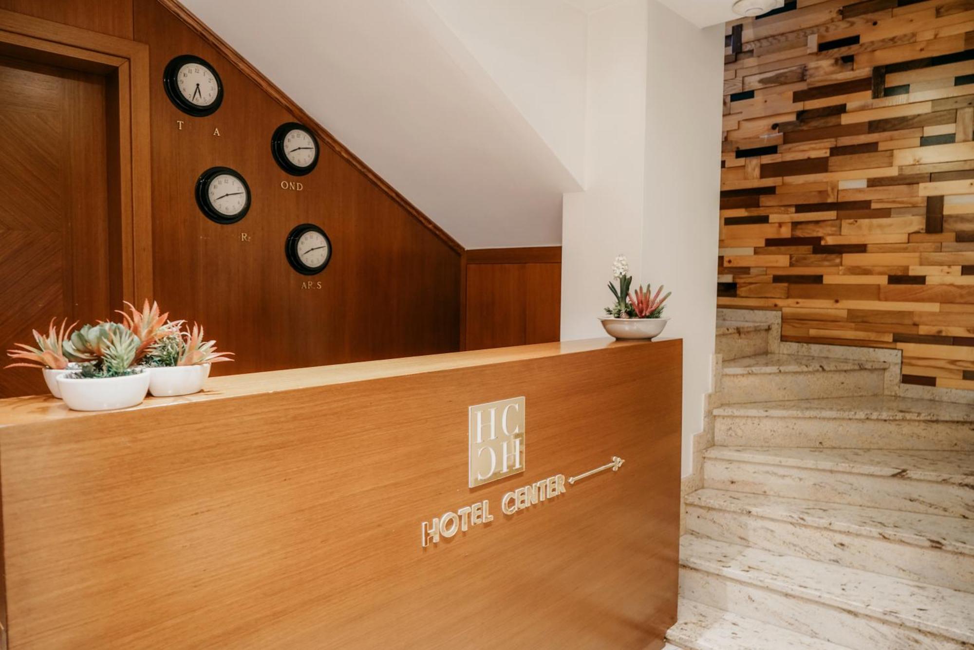 Center Hotel Gjirokastër Eksteriør bilde